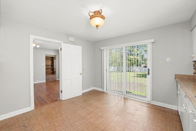 255 Irving Boulevard, Chicago Heights, IL 60411