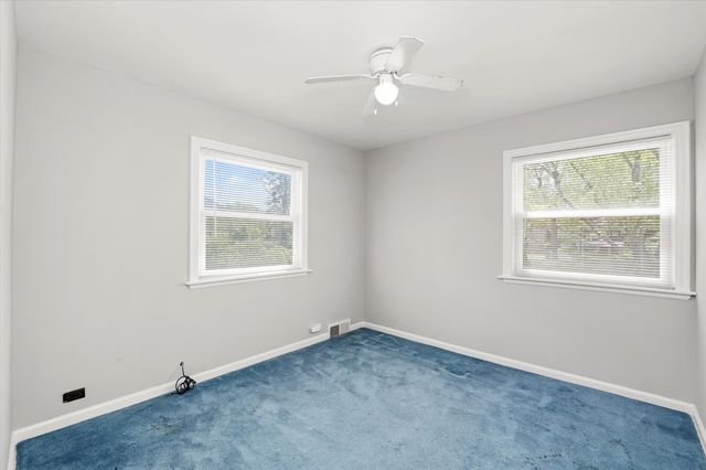 255 Irving Boulevard, Chicago Heights, IL 60411