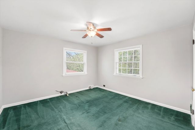 255 Irving Boulevard, Chicago Heights, IL 60411