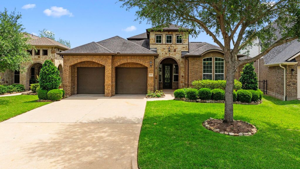 4926 Westchester Drive, Fulshear, TX 77441