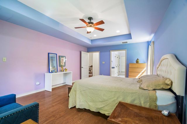307 W 4th ST, Elgin, TX 78621