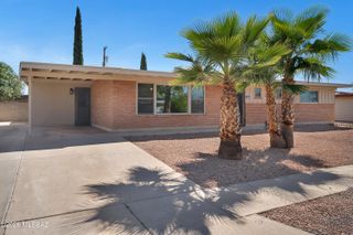 7402 E 34th Street, Tucson, AZ 85710