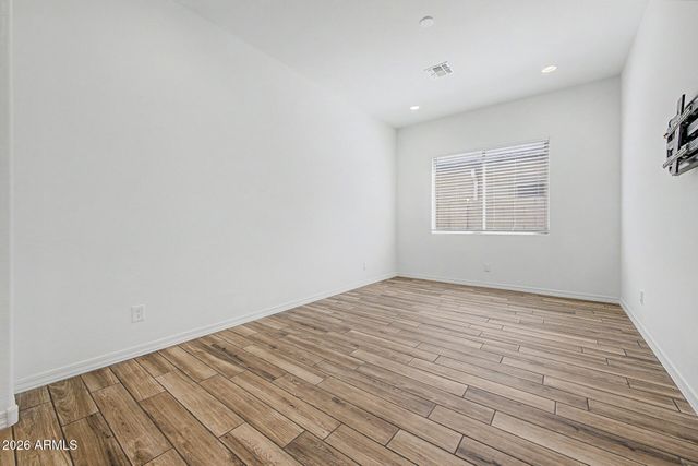 9932 E RUBIDIUM Avenue, Mesa, AZ 85212