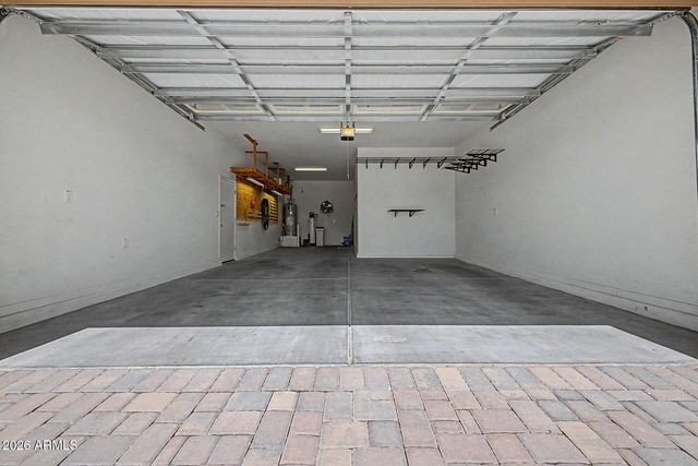 9932 E RUBIDIUM Avenue, Mesa, AZ 85212