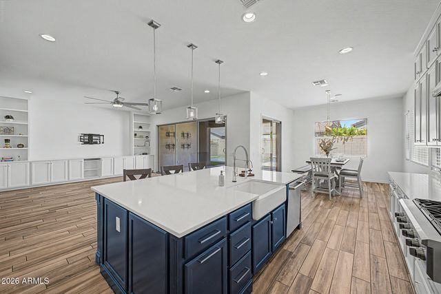 9932 E RUBIDIUM Avenue, Mesa, AZ 85212