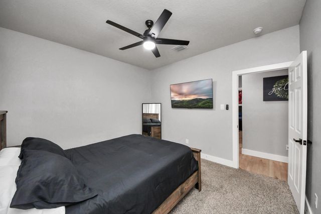 810 Handspike Way, Crosby, TX 77532