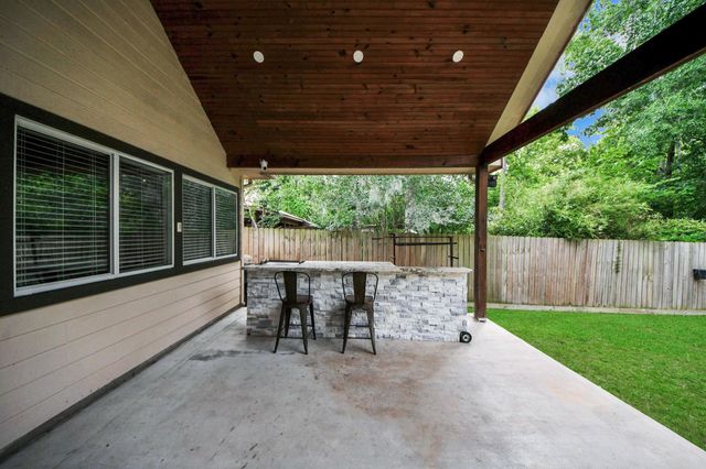 810 Handspike Way, Crosby, TX 77532