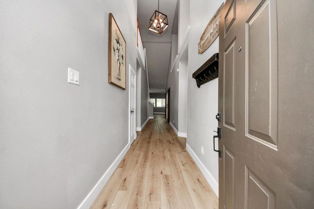 810 Handspike Way, Crosby, TX 77532