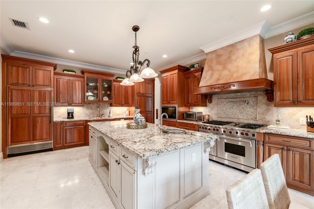 12101 Moss Ranch Rd, Pinecrest, FL 33156