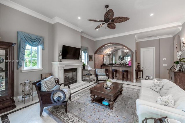 12101 Moss Ranch Rd, Pinecrest, FL 33156