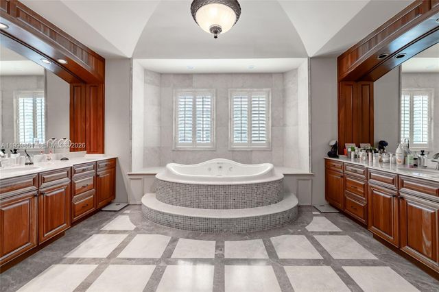 12101 Moss Ranch Rd, Pinecrest, FL 33156