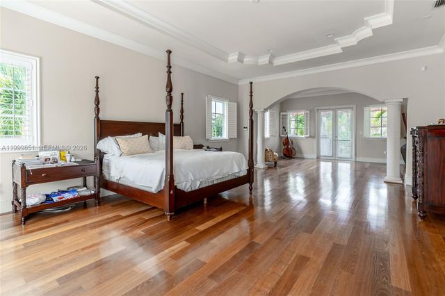 12101 Moss Ranch Rd, Pinecrest, FL 33156