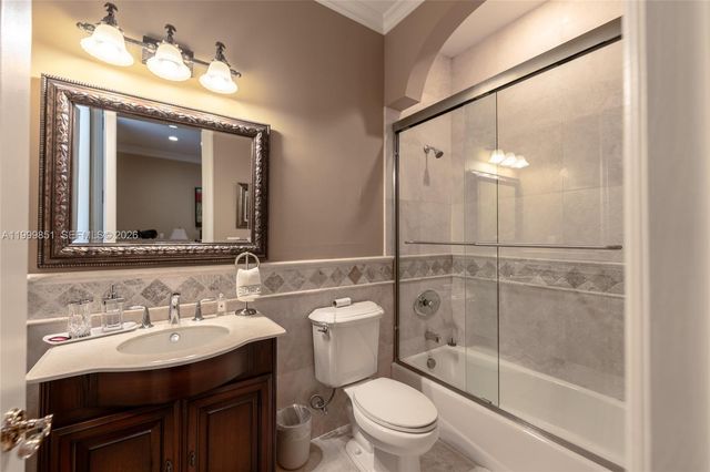 12101 Moss Ranch Rd, Pinecrest, FL 33156