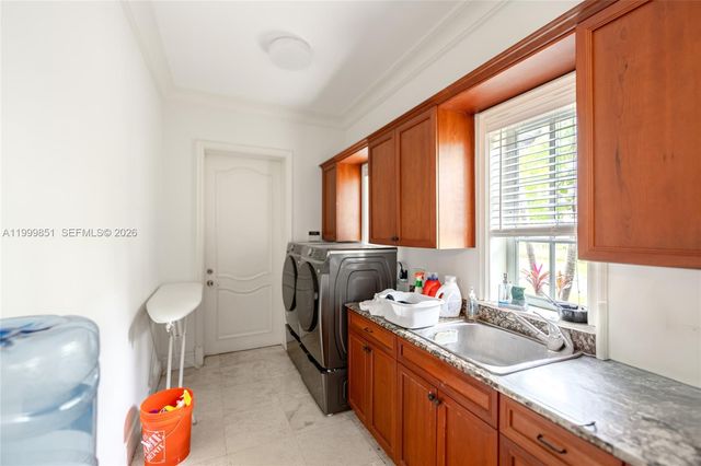 12101 Moss Ranch Rd, Pinecrest, FL 33156