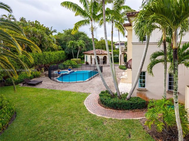 12101 Moss Ranch Rd, Pinecrest, FL 33156