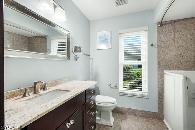 28584 Clinton LN, Bonita Springs, FL 34134