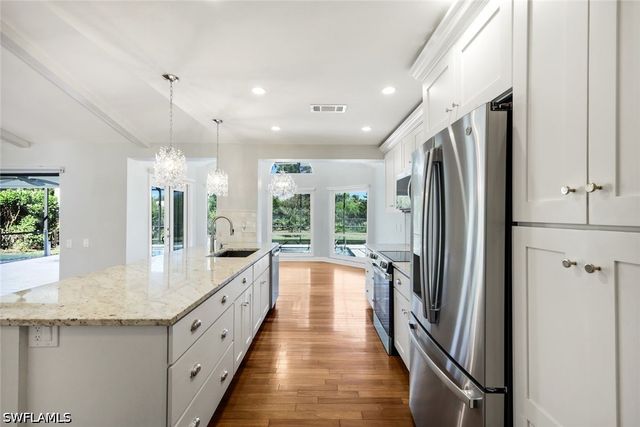 28584 Clinton LN, Bonita Springs, FL 34134