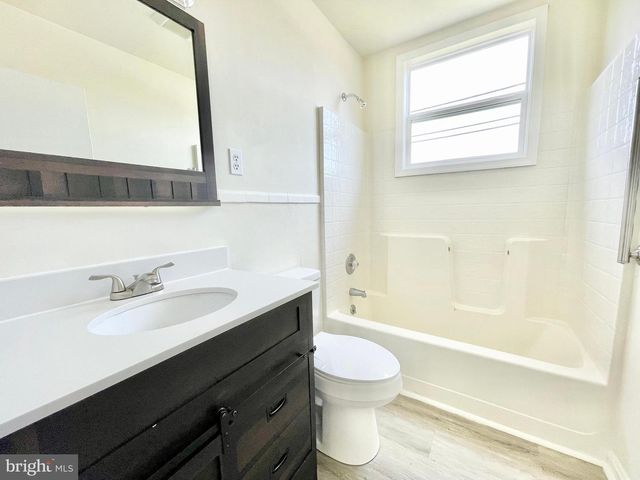 1416 S GOVERNORS AVE, Dover, DE 19904