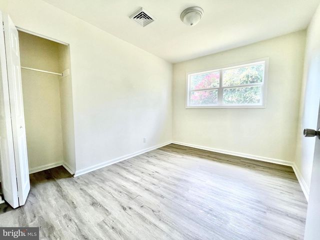 1416 S GOVERNORS AVE, Dover, DE 19904