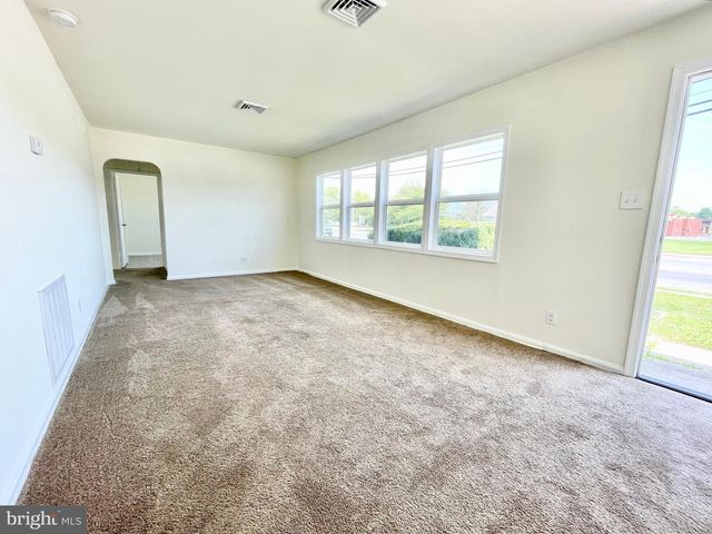 1416 S GOVERNORS AVE, Dover, DE 19904