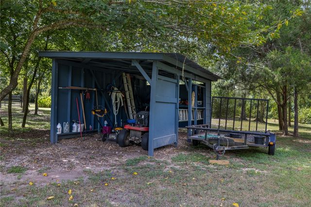 217 North Heritage Trail, Bellville, TX 77418