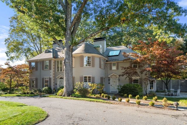 2 Phillips Pond Rd 2, Natick, MA 01760
