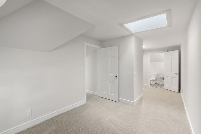 2 Phillips Pond Rd 2, Natick, MA 01760