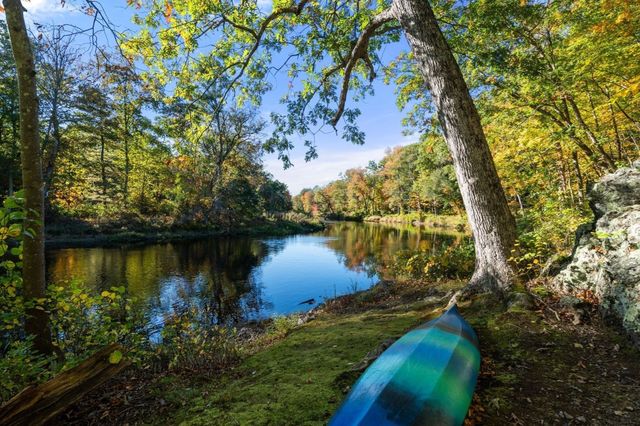 2 Phillips Pond Rd 2, Natick, MA 01760