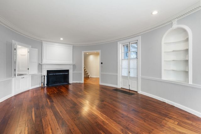 2 Phillips Pond Rd 2, Natick, MA 01760