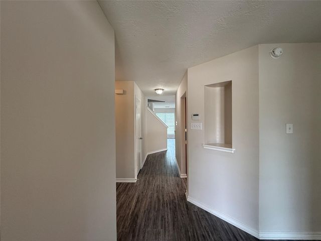 2325 Shady Tree Lane, Conroe, TX 77301
