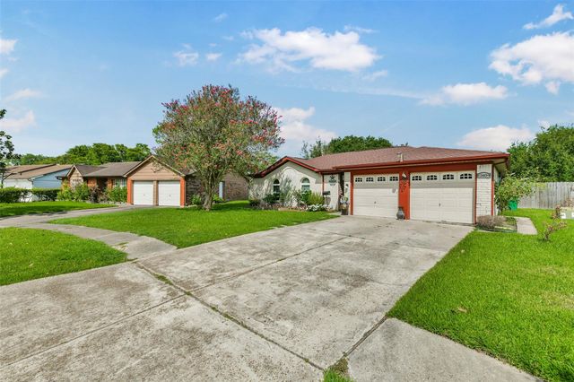 12823 Sandy Hook Drive, Houston, TX 77089
