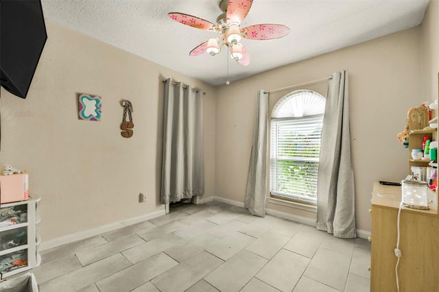 12823 Sandy Hook Drive, Houston, TX 77089
