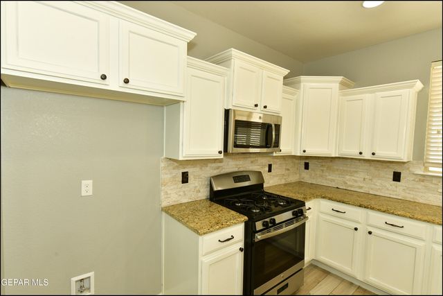 12552 ARROW WEED Drive, El Paso, TX 79928