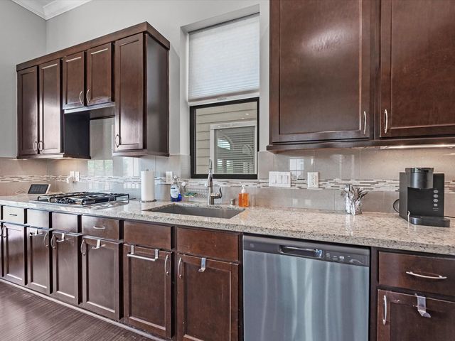 3610 Chenevert Street, Houston, TX 77004