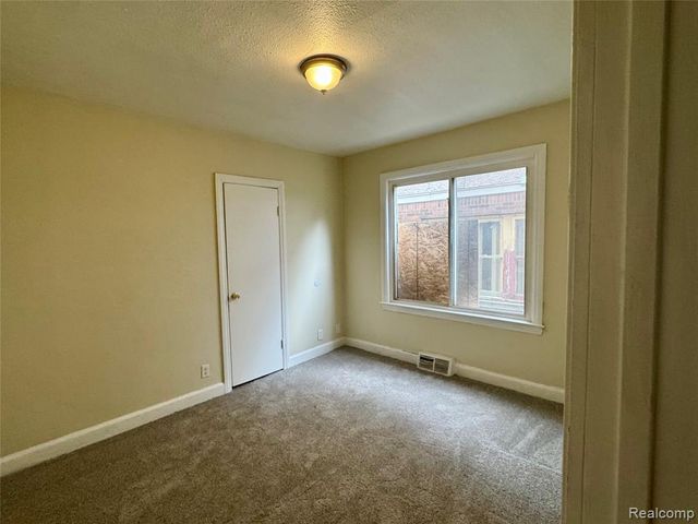 12538 Promenade Street, Detroit, MI 48213