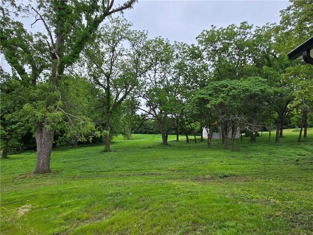 33305 Reber Road, Sibley, MO 64088