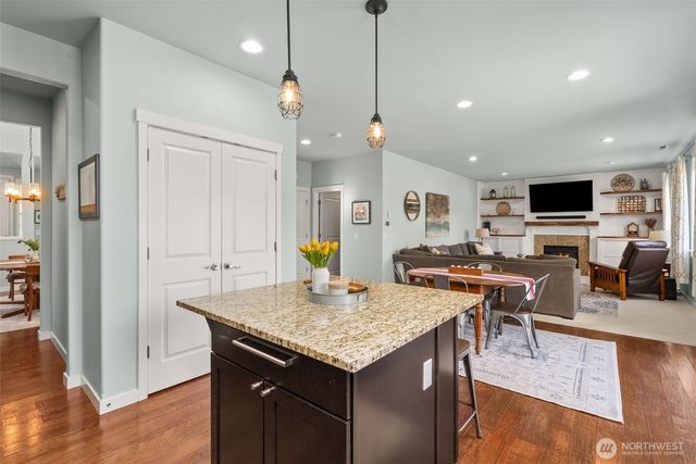 3307 Highlands Boulevard, Puyallup, WA 98372