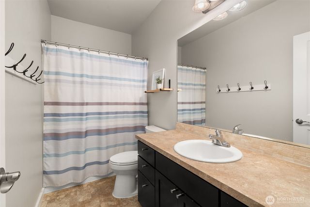 3307 Highlands Boulevard, Puyallup, WA 98372