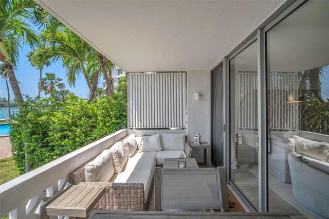 9101 E Bay Harbor Dr 101, Bay Harbor Islands, FL 33154