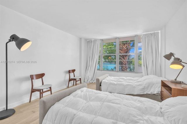 9101 E Bay Harbor Dr 101, Bay Harbor Islands, FL 33154