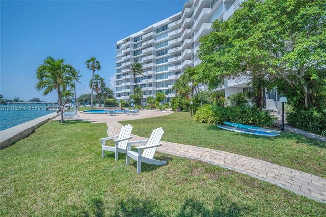 9101 E Bay Harbor Dr 101, Bay Harbor Islands, FL 33154