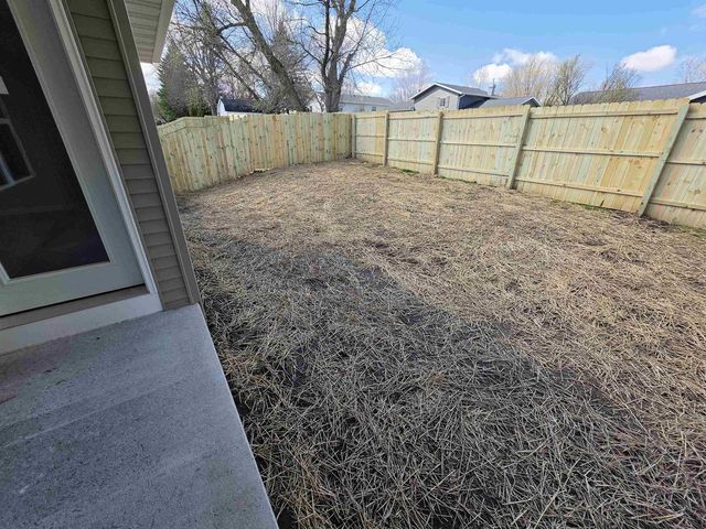 434 VILLAGE LANE, Ripon, WI 54971