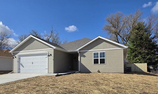 434 VILLAGE LANE, Ripon, WI 54971