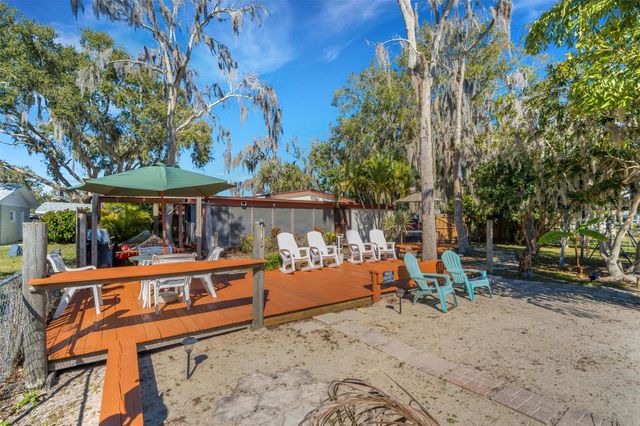 2350 LAKEVIEW DRIVE, Haines City, FL 33844