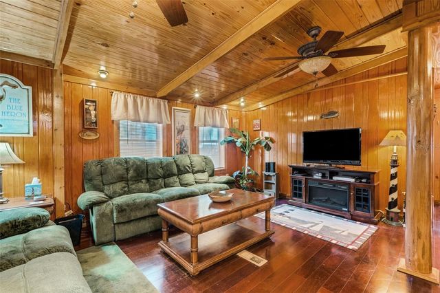 2350 LAKEVIEW DRIVE, Haines City, FL 33844