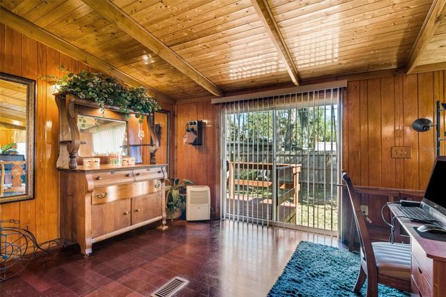 2350 LAKEVIEW DRIVE, Haines City, FL 33844