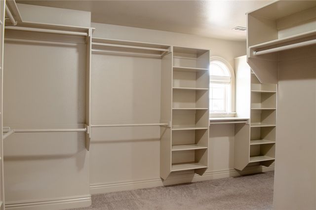 5106 S Sloan Circle, Rogers, AR 72758