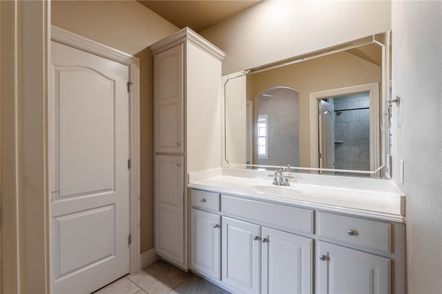 5106 S Sloan Circle, Rogers, AR 72758