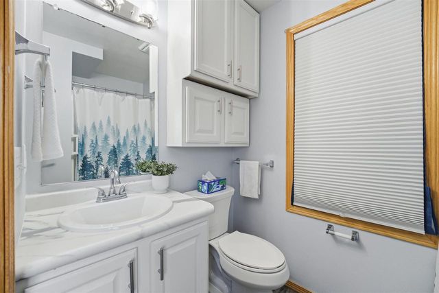 1820 BASSWOOD LANE, Little Chute, WI 54140