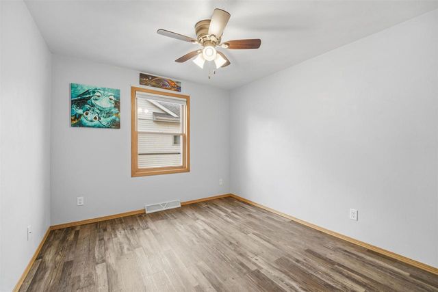 1820 BASSWOOD LANE, Little Chute, WI 54140